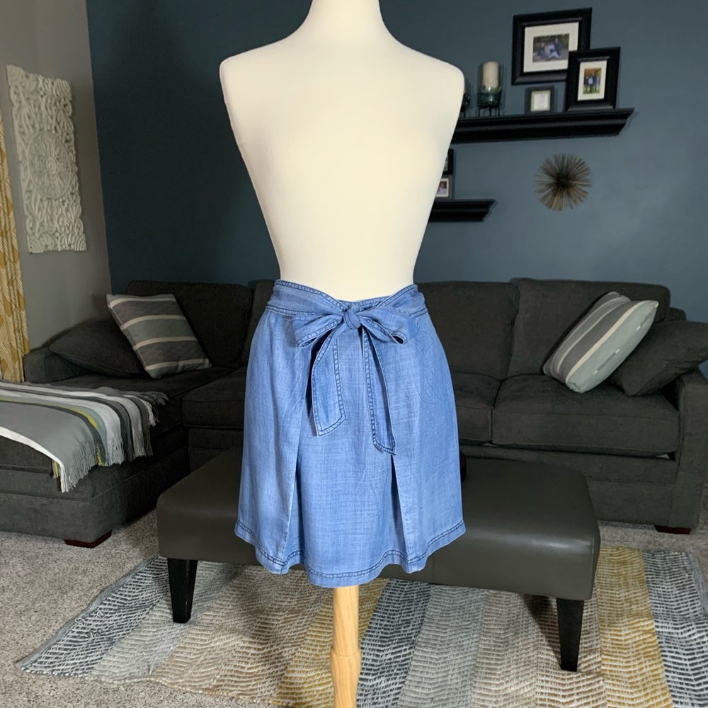 New Anthropologie’s Current Air Skirt
